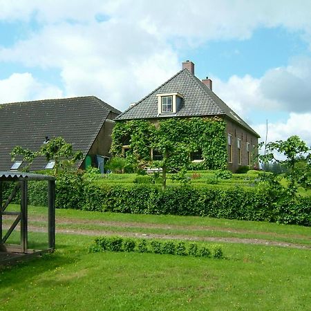 Bed & Breakfast De Neust Beesd Exterior photo