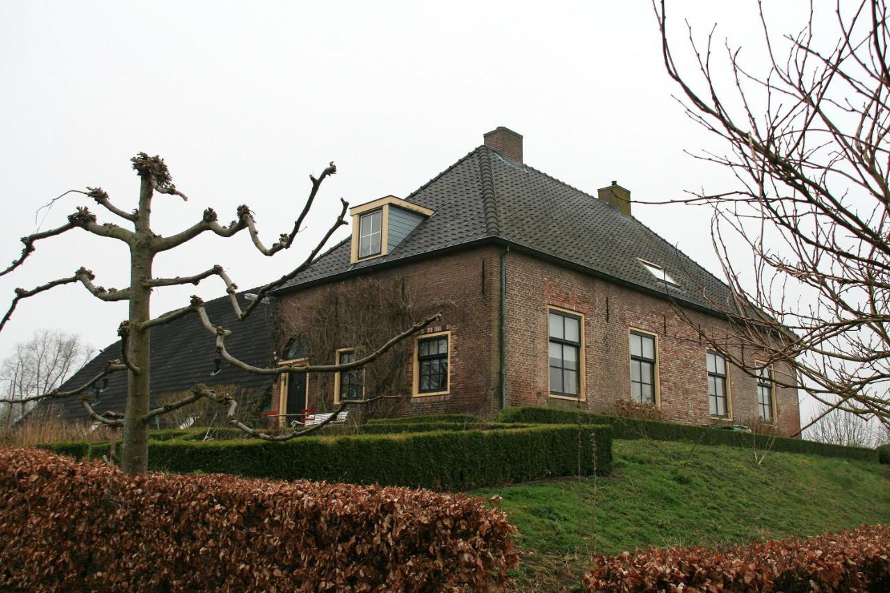 Bed & Breakfast De Neust Beesd Exterior photo